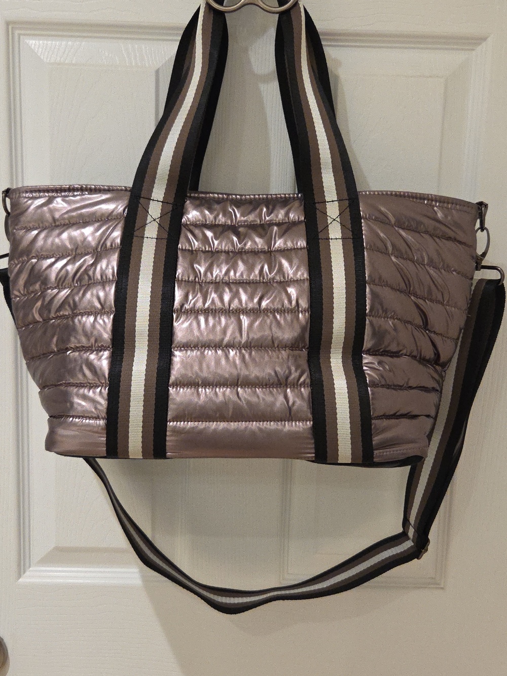 THINK ROYLN Life On The Fly Quilted Tote - Picture 4 of 4